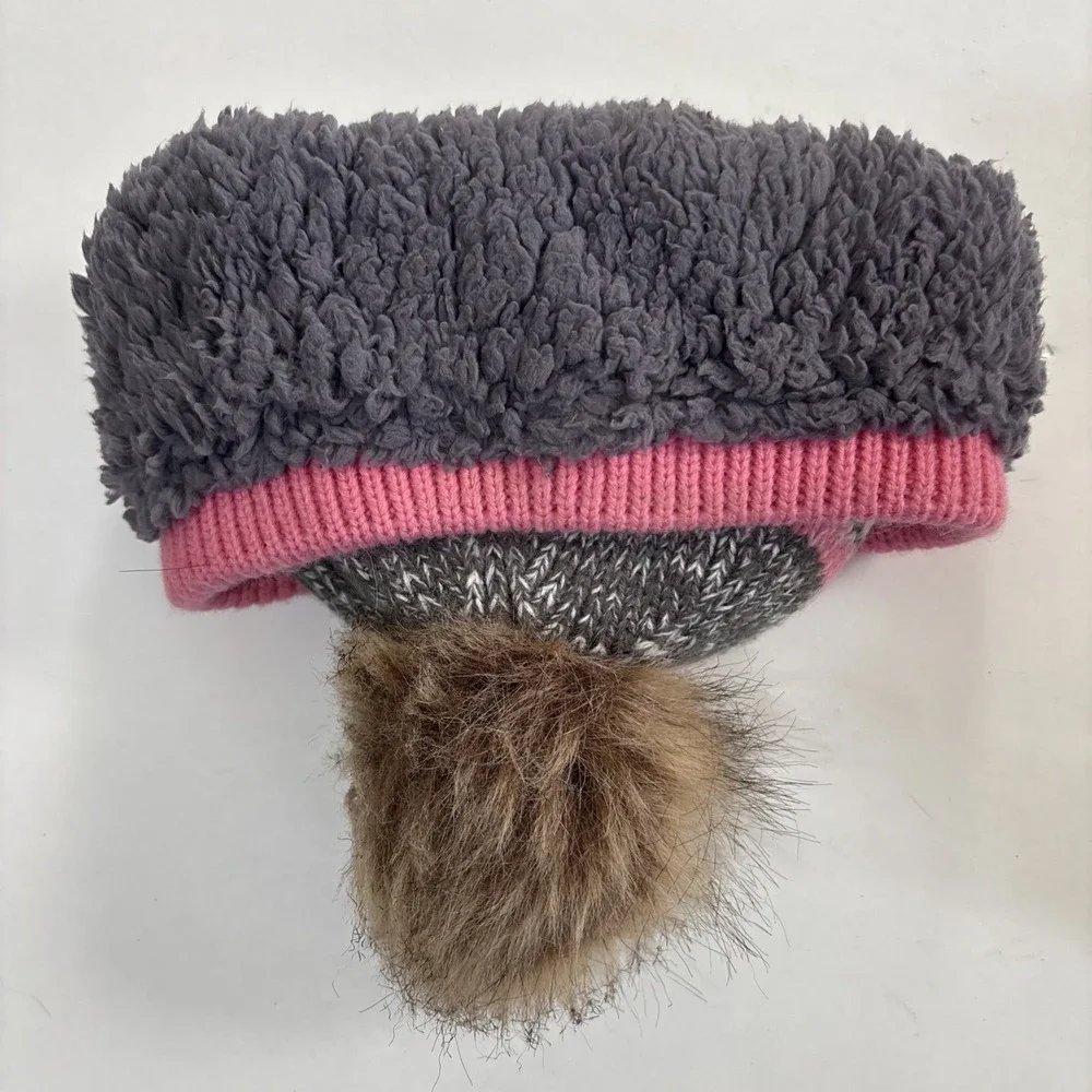 Clam Winter Womans Pink Beanie Hat Great Shape Very Warm Super Cute